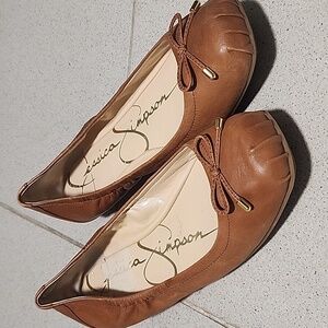 Jessica Simpson flats